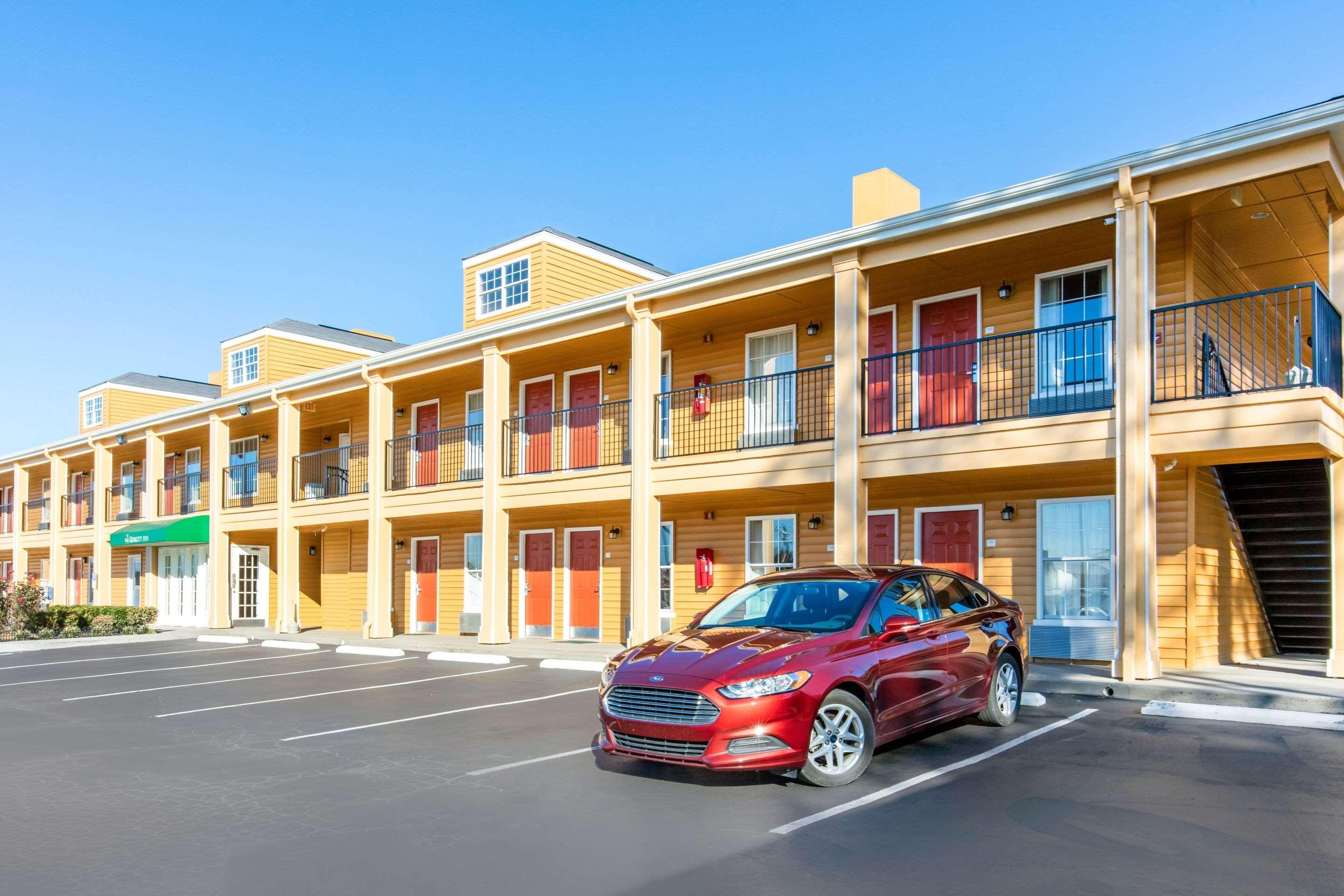 Quality Inn Arab Hwy 231 Exterior photo